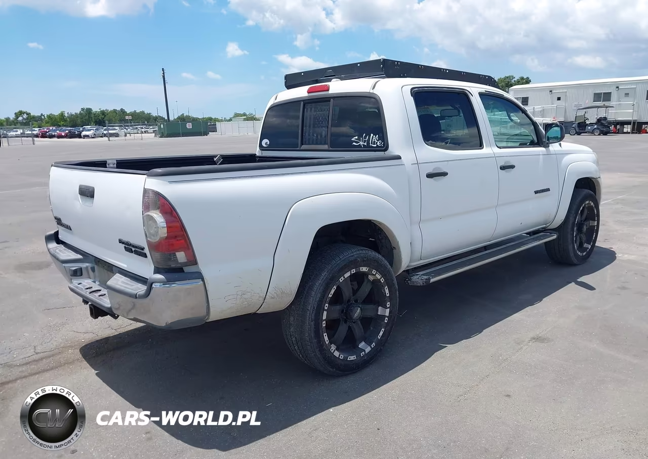 2009 Toyota Tacoma Prerunner V6 VIN:3TMJU62NX9M073066 - 4
