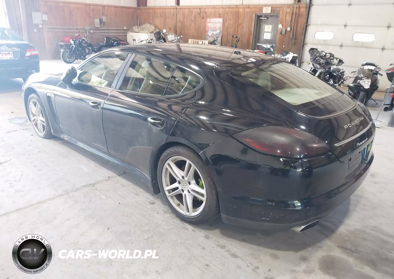 2011 Porsche Panamera 2-4 VIN:WP0AA2A74BL010623 - 3