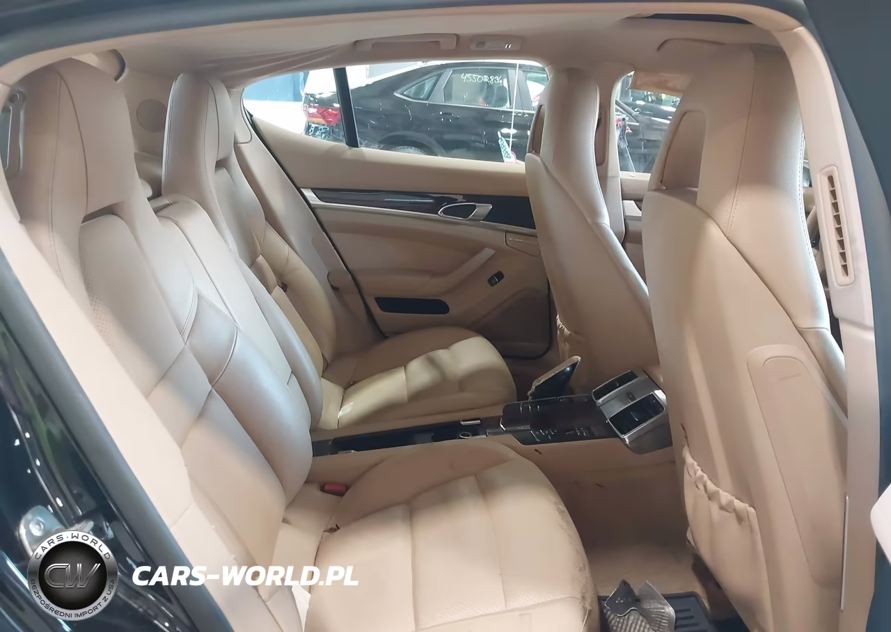 2011 Porsche Panamera 2-4 VIN:WP0AA2A74BL010623 - 8