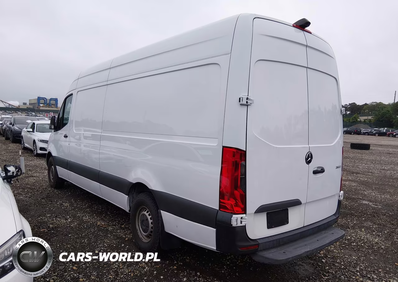 2021 Mercedes-Benz Sprinter 2500 High Roof I4 VIN:W1Y40CHY6MT079462 - 3