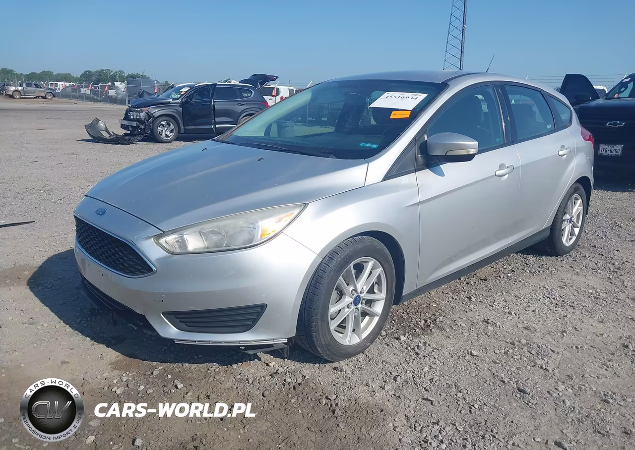 2017 Ford Focus Se VIN:1FADP3K24HL224773 - 2