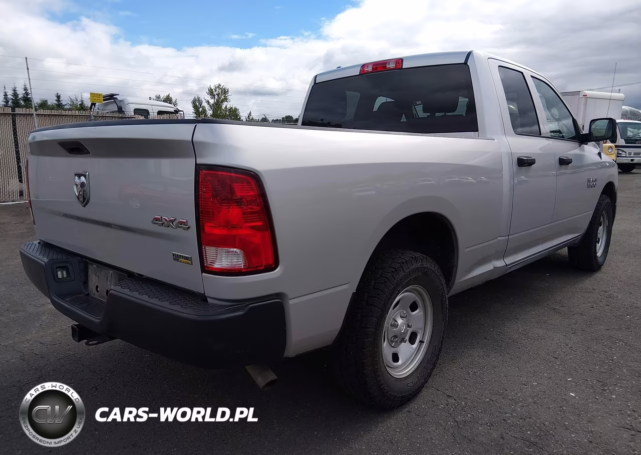 2016 Ram 1500 Tradesman VIN:1C6RR7FG1GS395998 - 4