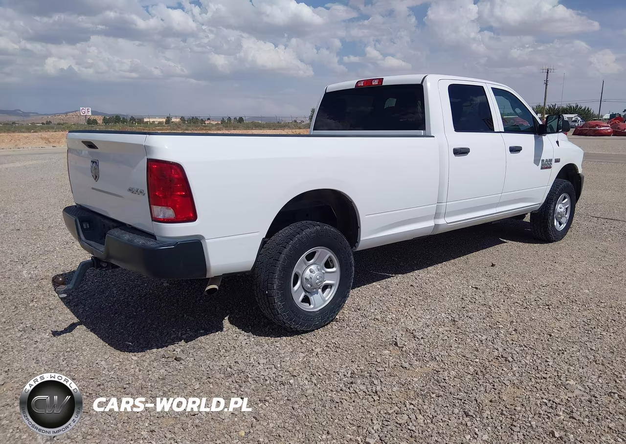 2016 Ram 3500 Tradesman VIN:3C63R3GT3GG335190 - 4