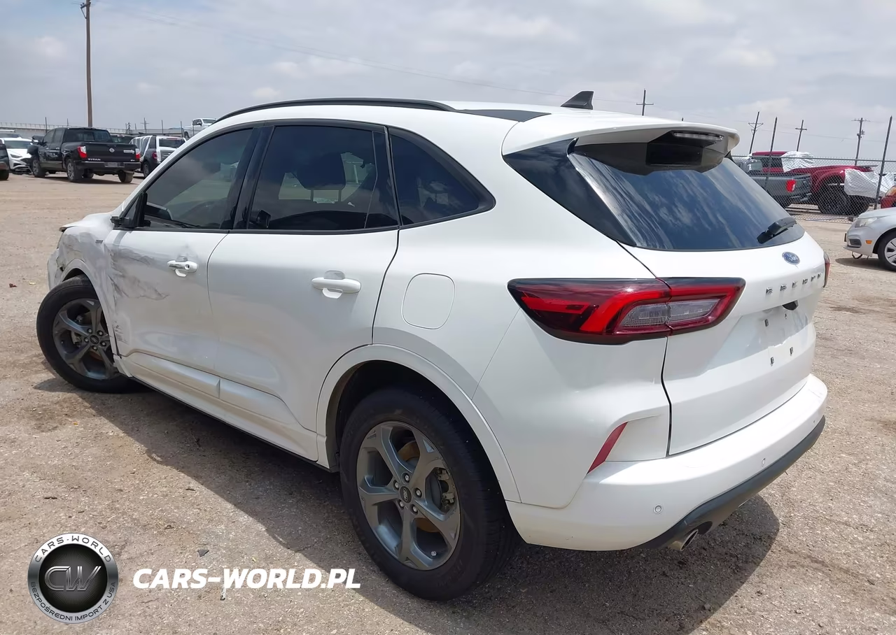 2023 Ford Escape St-Line VIN:1FMCU0MN0PUA85086 - 3