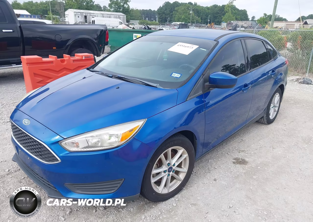 2018 Ford Focus Se VIN:1FADP3F27JL304973 - 2