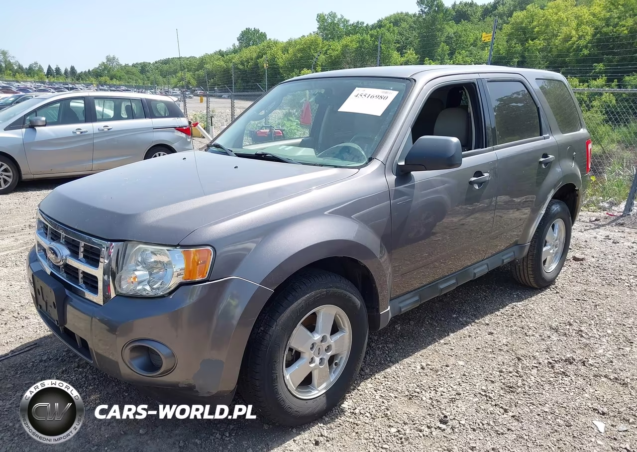 2010 Ford Escape Xls VIN:1FMCU0C79AKB10864 - 2