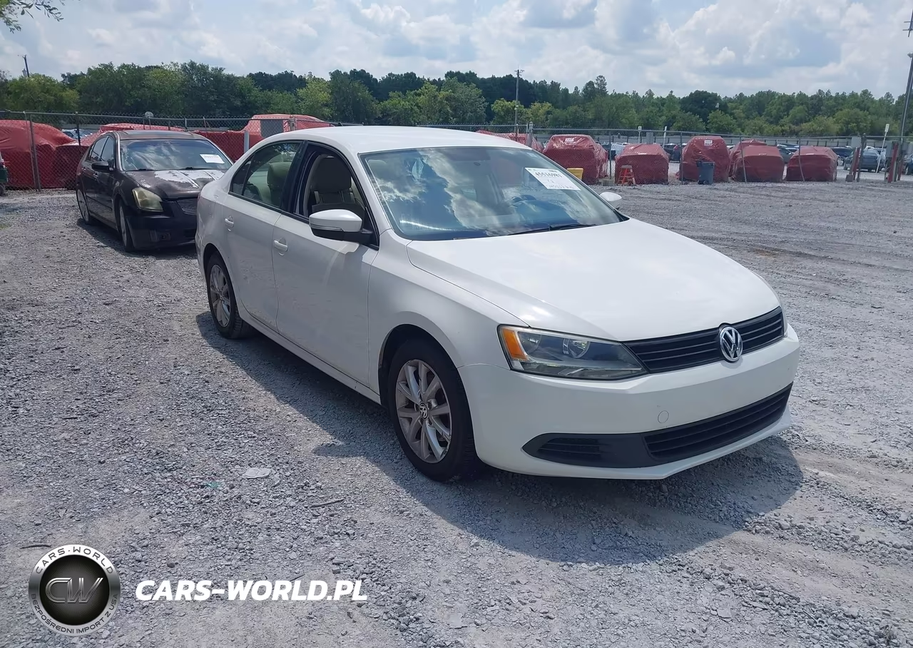 2012 Volkswagen Jetta 2.5L Se – zdjęcie 1 z 11