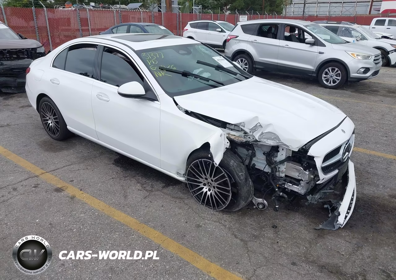 2025 Mercedes-Benz C 300 – zdjęcie 1 z 17