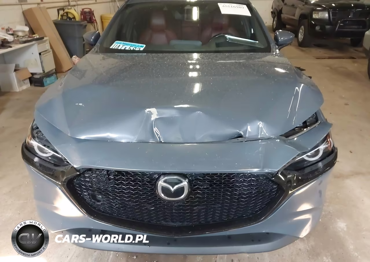 2020 Mazda Mazda3 Premium Package VIN:JM1BPANM6L1157083 - 12