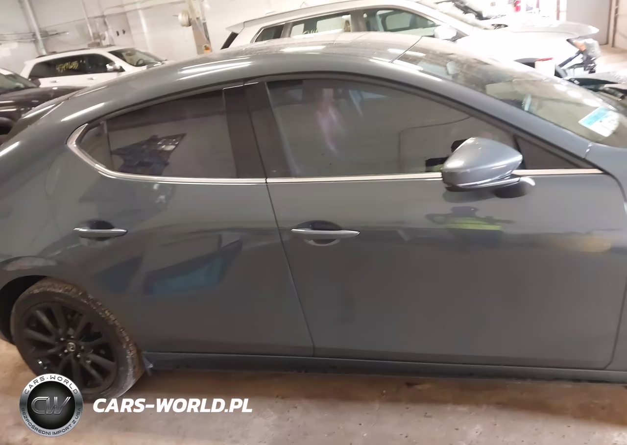2020 Mazda Mazda3 Premium Package VIN:JM1BPANM6L1157083 - 13