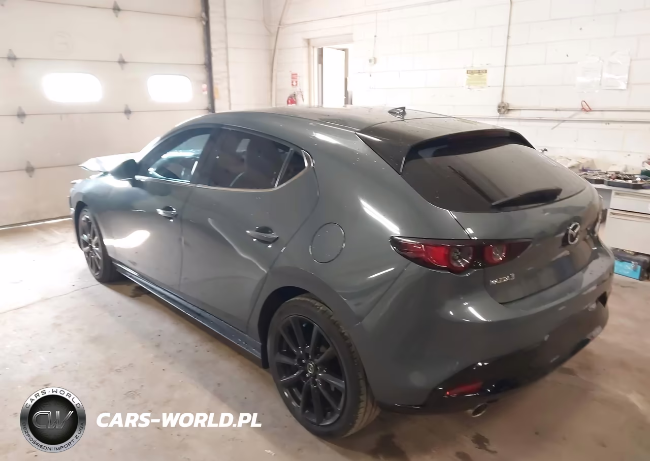 2020 Mazda Mazda3 Premium Package VIN:JM1BPANM6L1157083 - 3
