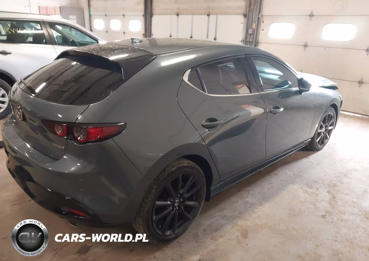 2020 Mazda Mazda3 Premium Package VIN:JM1BPANM6L1157083 - 4