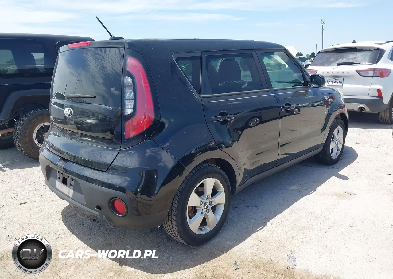 2017 Kia Soul VIN:KNDJN2A27H7458722 - 4