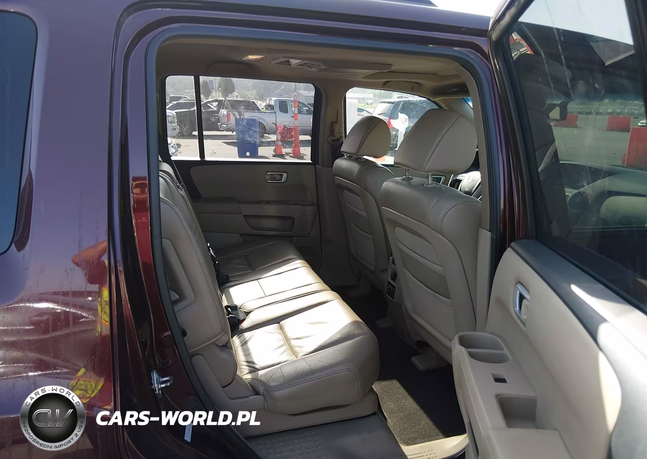2010 Honda Pilot Ex-L VIN:5FNYF4H61AB014851 - 8