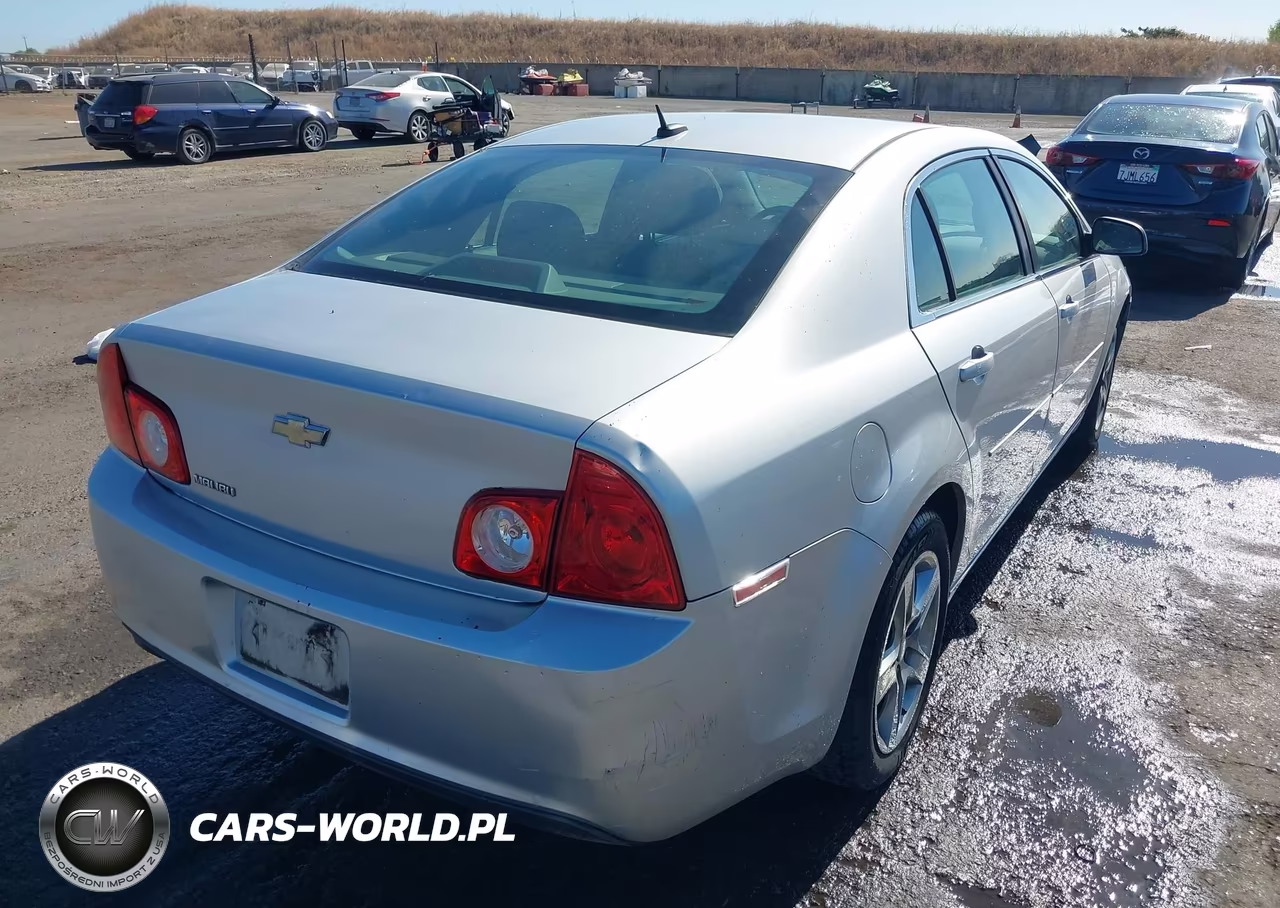 2011 Chevrolet Malibu Ls VIN:1G1ZA5E12BF137971 - 4