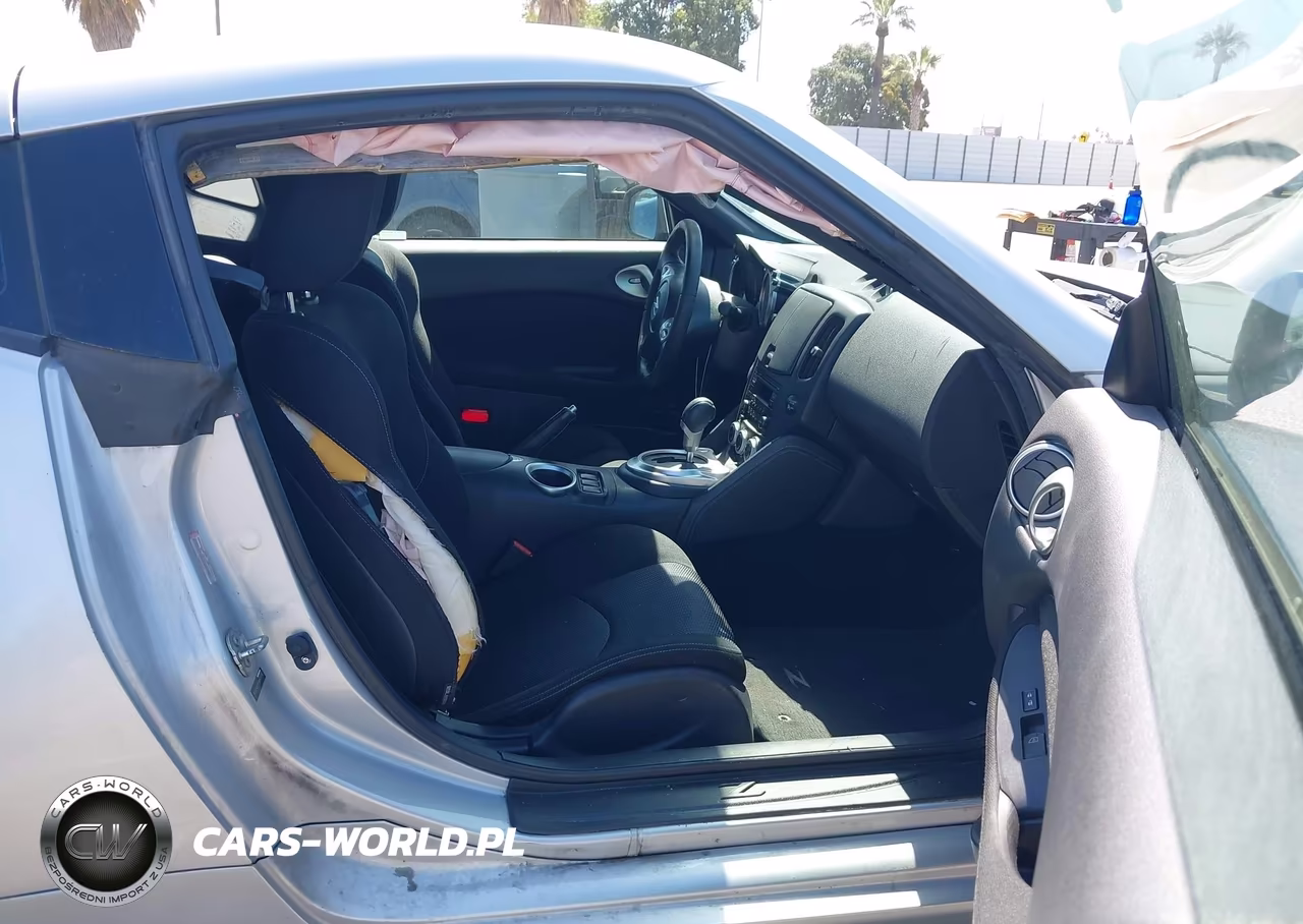 2015 Nissan 370Z Nismo-Nismo Tech-Sport-Sport Tech-Touring VIN:JN1AZ4EH7FM443430 - 5