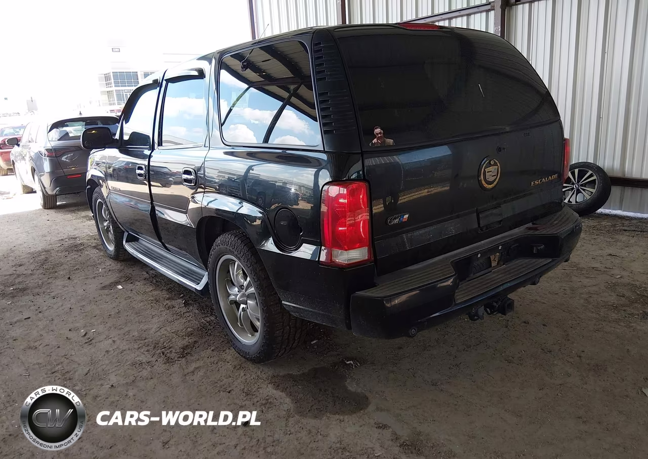 2002 Cadillac Escalade Standard VIN:1GYEC63T82R104332 - 3