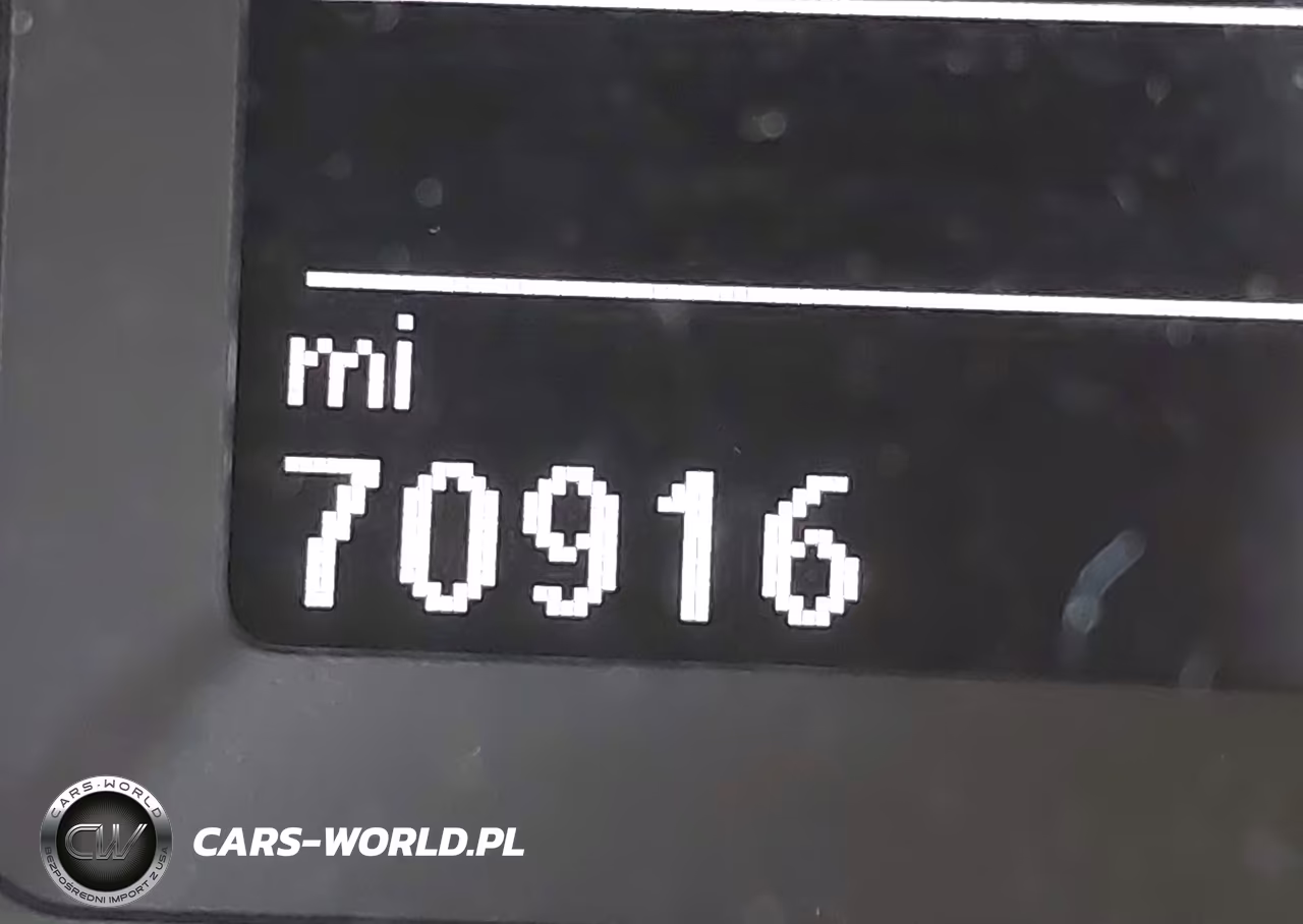 2016 Volkswagen Tiguan R-Line VIN:WVGBV7AX9GW052647 - 7