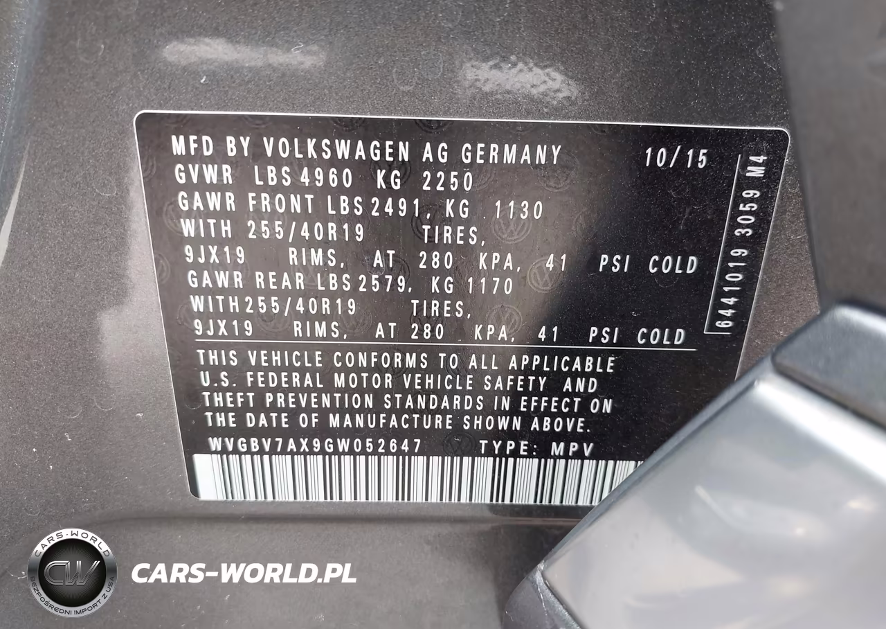 2016 Volkswagen Tiguan R-Line VIN:WVGBV7AX9GW052647 - 9