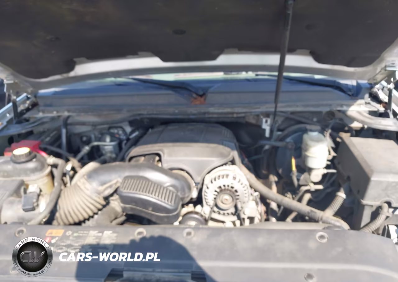 2014 Chevrolet Suburban Lt VIN:1GNSCJE05ER219674 - 10