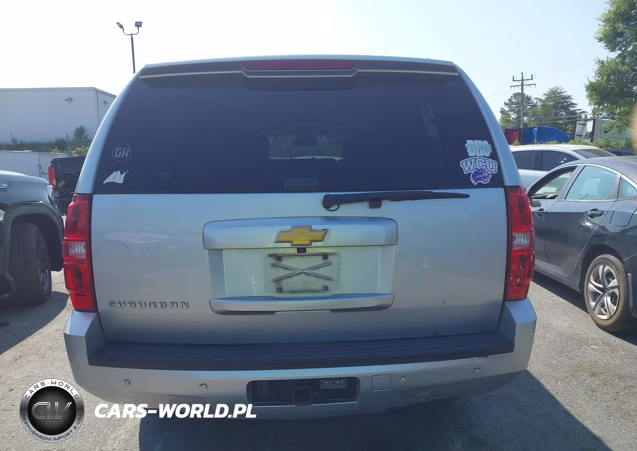 2014 Chevrolet Suburban Lt VIN:1GNSCJE05ER219674 - 16