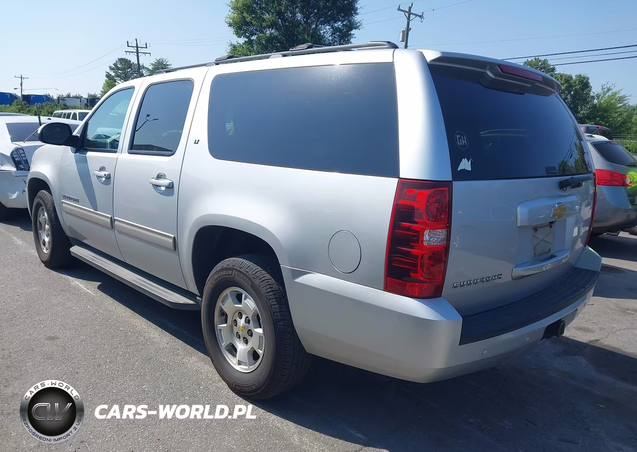 2014 Chevrolet Suburban Lt VIN:1GNSCJE05ER219674 - 3