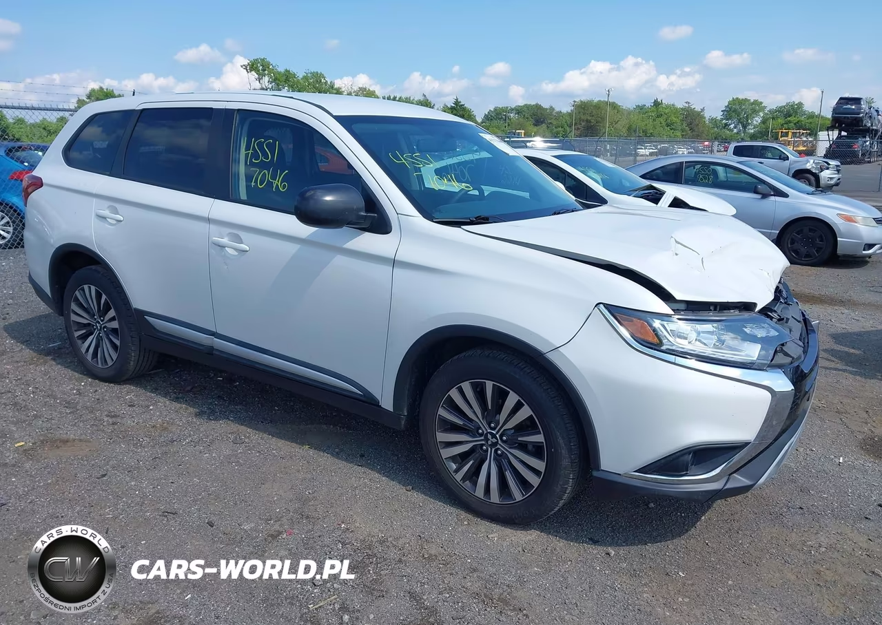 2020 Mitsubishi Outlander Es 2.4 – zdjęcie 1 z 18