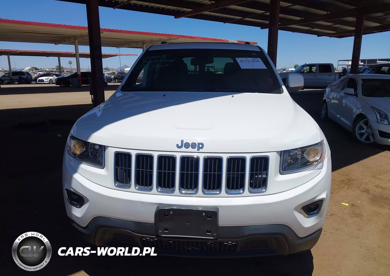 2016 Jeep Grand Cherokee Laredo VIN:1C4RJFAG3GC384982 - 13