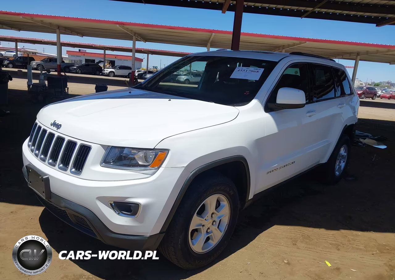 2016 Jeep Grand Cherokee Laredo VIN:1C4RJFAG3GC384982 - 2