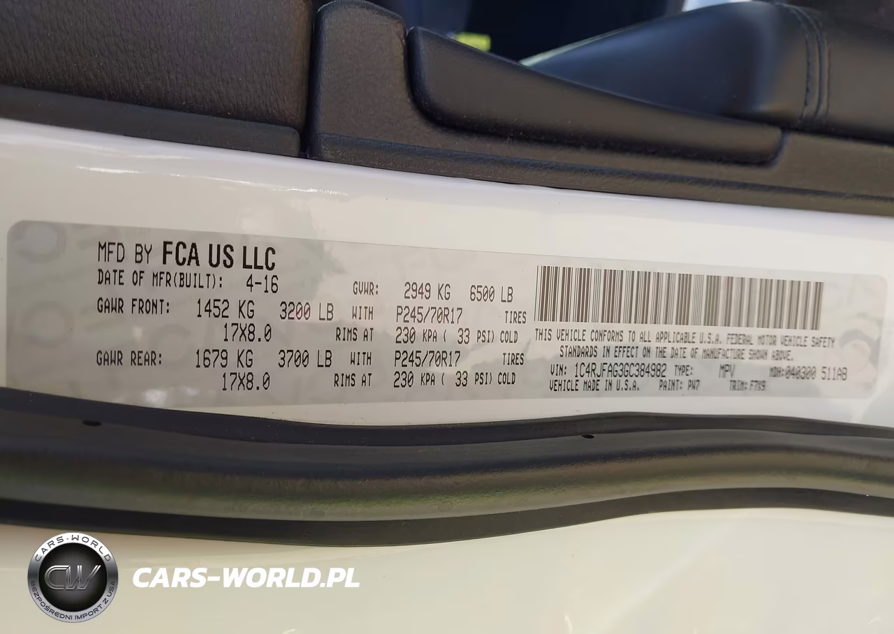2016 Jeep Grand Cherokee Laredo VIN:1C4RJFAG3GC384982 - 9