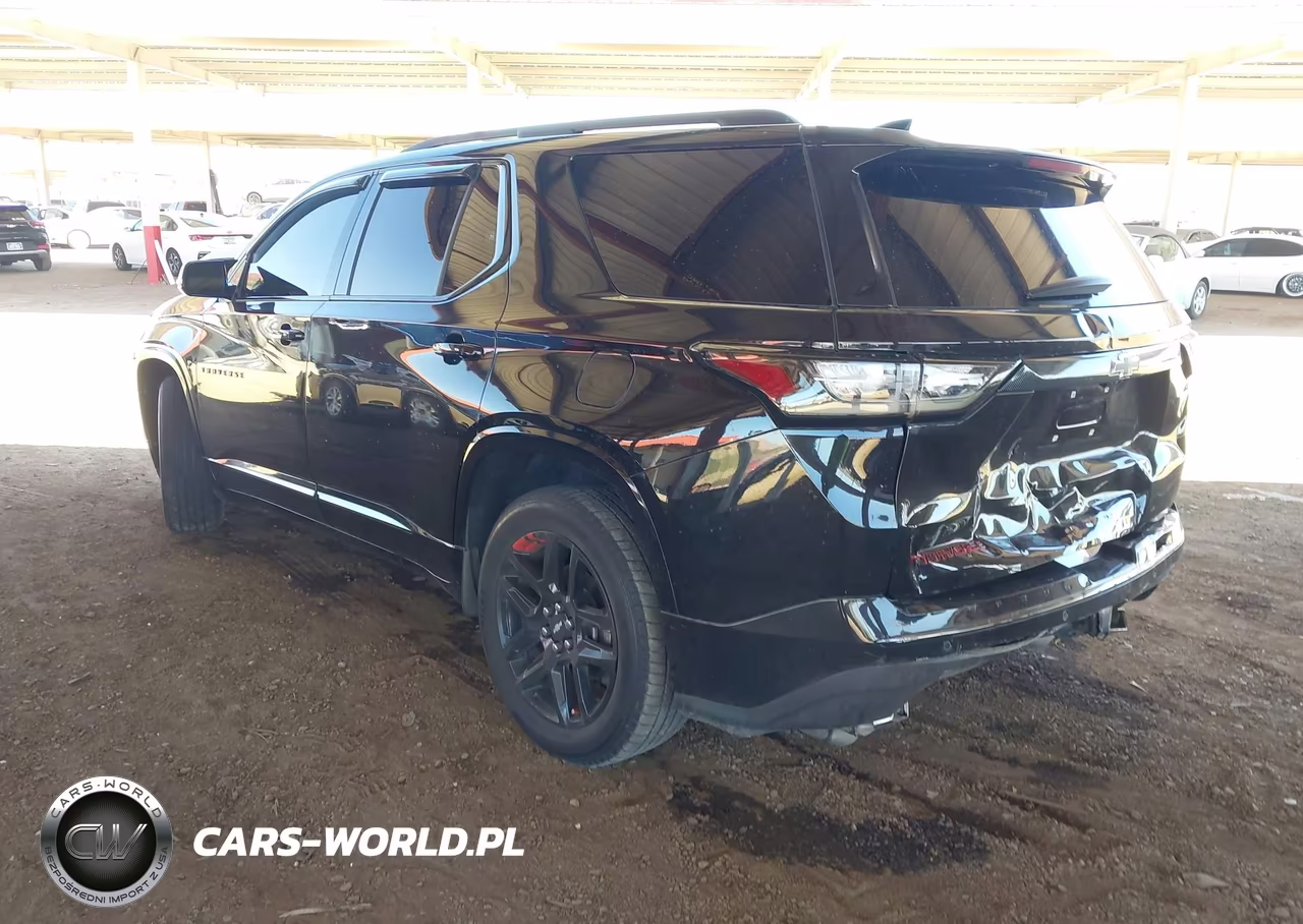 2018 Chevrolet Traverse Premier VIN:1GNERKKW0JJ253184 - 3
