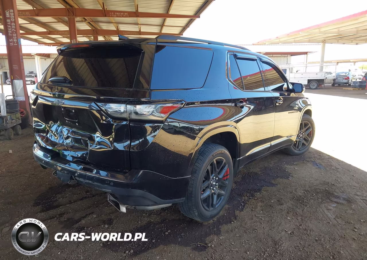 2018 Chevrolet Traverse Premier VIN:1GNERKKW0JJ253184 - 4