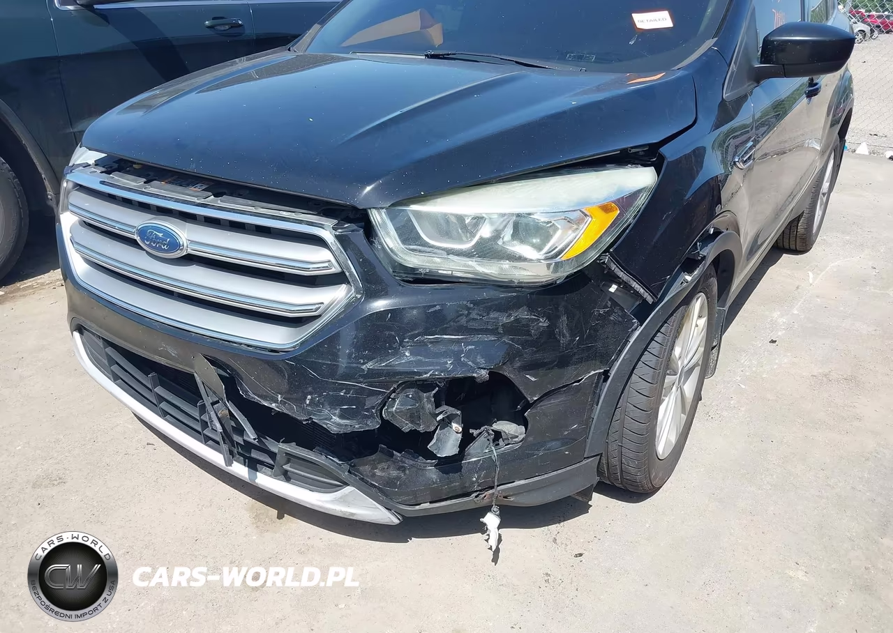 2017 Ford Escape Se VIN:1FMCU0GD3HUB17355 - 6