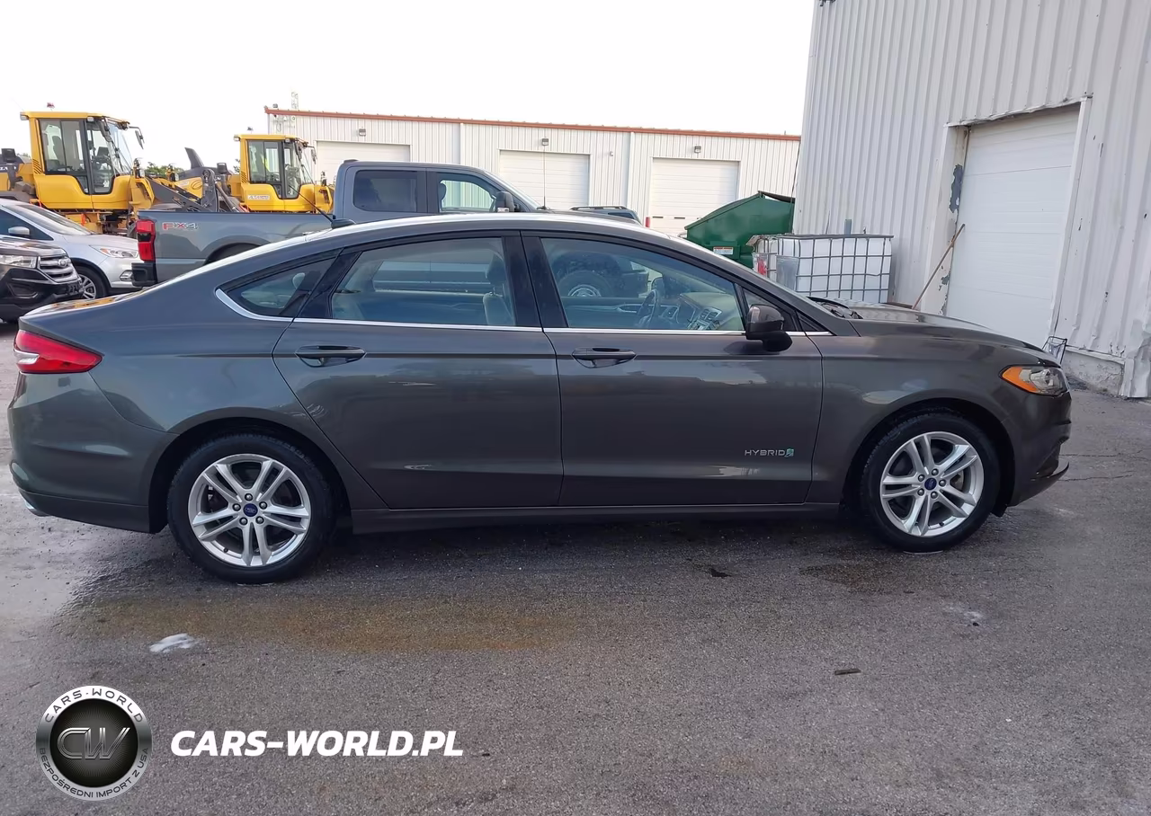 2018 Ford Fusion Hybrid S VIN:3FA6P0UU6JR279111 - 16