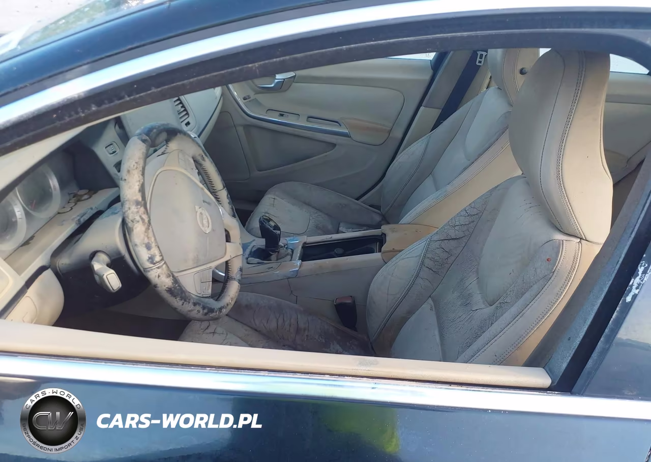 2013 Volvo S60 T5 VIN:YV1612FS7D1211010 - 6