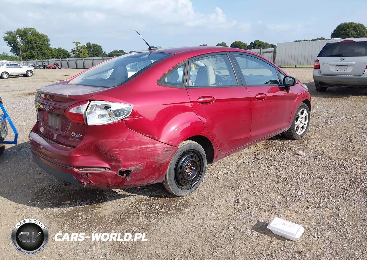 2014 Ford Fiesta Se VIN:3FADP4BJ8EM211161 - 4