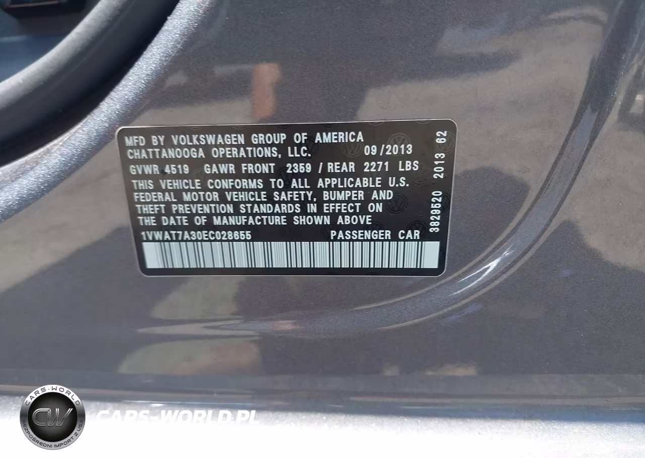2014 Volkswagen Passat 1.8T Wolfsburg Edition VIN:1VWAT7A30EC028655 - 9