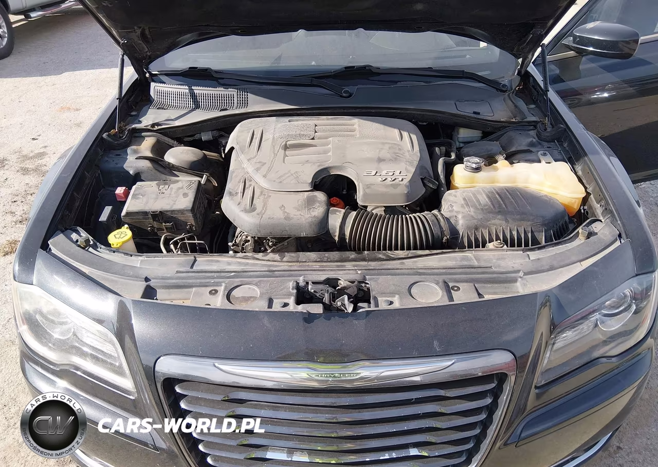 2014 Chrysler 300 300S VIN:2C3CCABG7EH273142 - 10