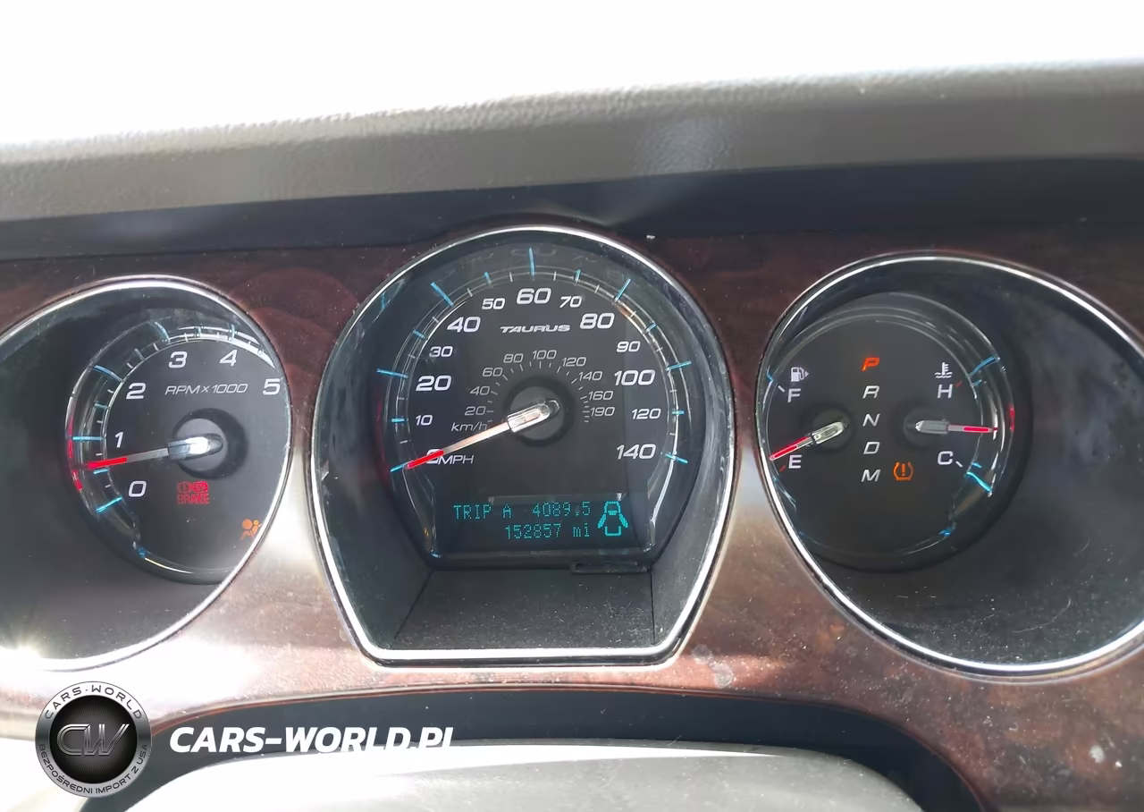 2010 Ford Taurus Limited VIN:1FAHP2FW8AG160261 - 7