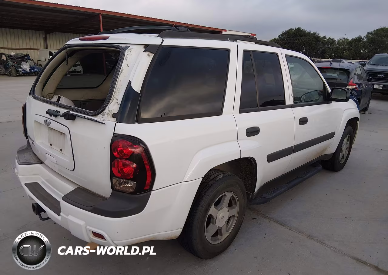 2005 Chevrolet Trailblazer Ls VIN:1GNDS13SX52353024 - 4