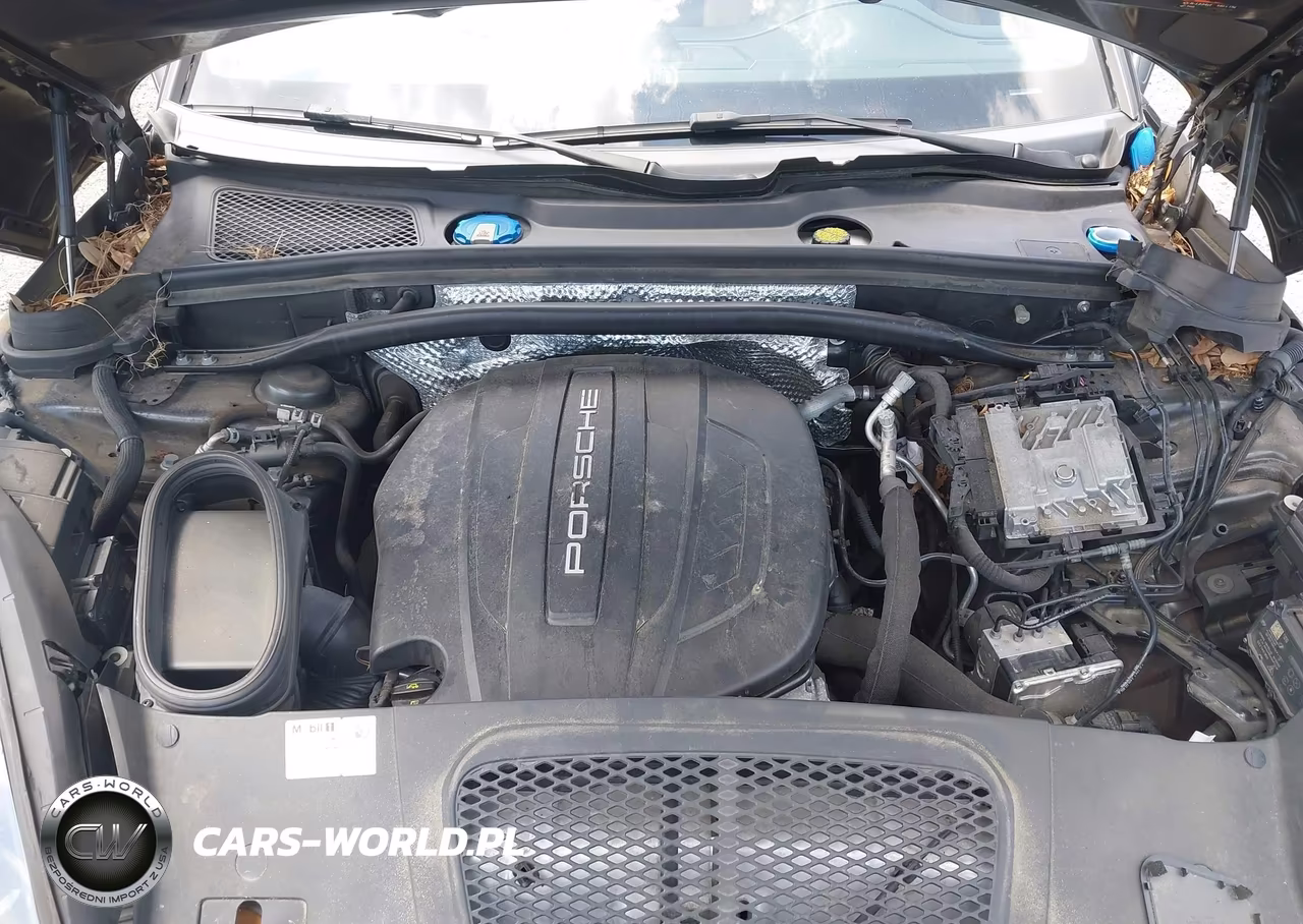2020 Porsche Macan VIN:WP1AA2A58LLB00467 - 10