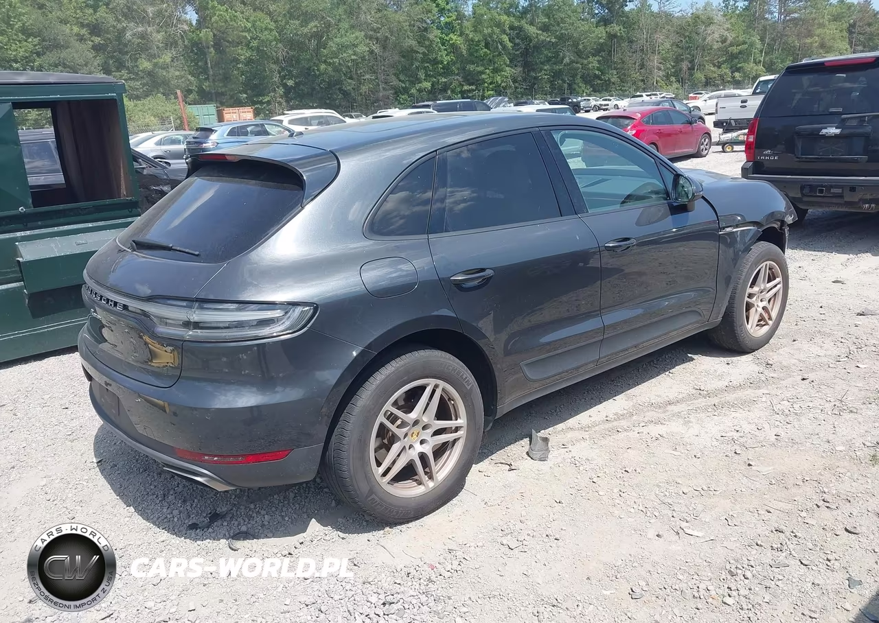 2020 Porsche Macan VIN:WP1AA2A58LLB00467 - 4
