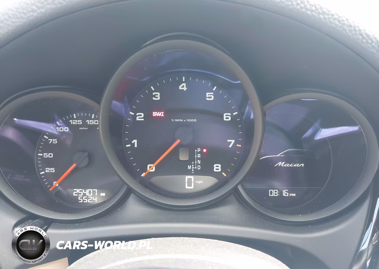 2020 Porsche Macan VIN:WP1AA2A58LLB00467 - 7