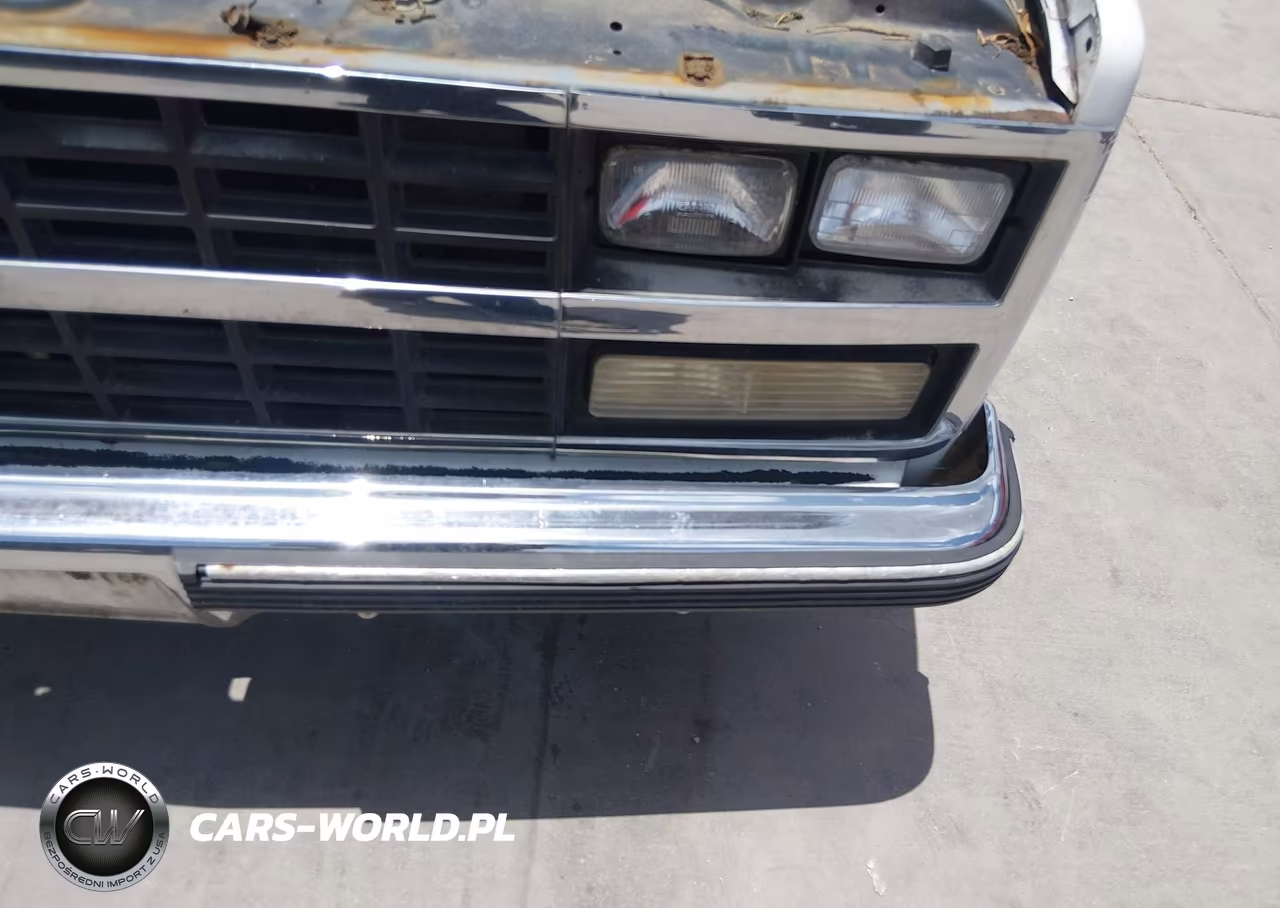 1990 Chevrolet Suburban R1500 VIN:1GNER16K8LF168732 - 13