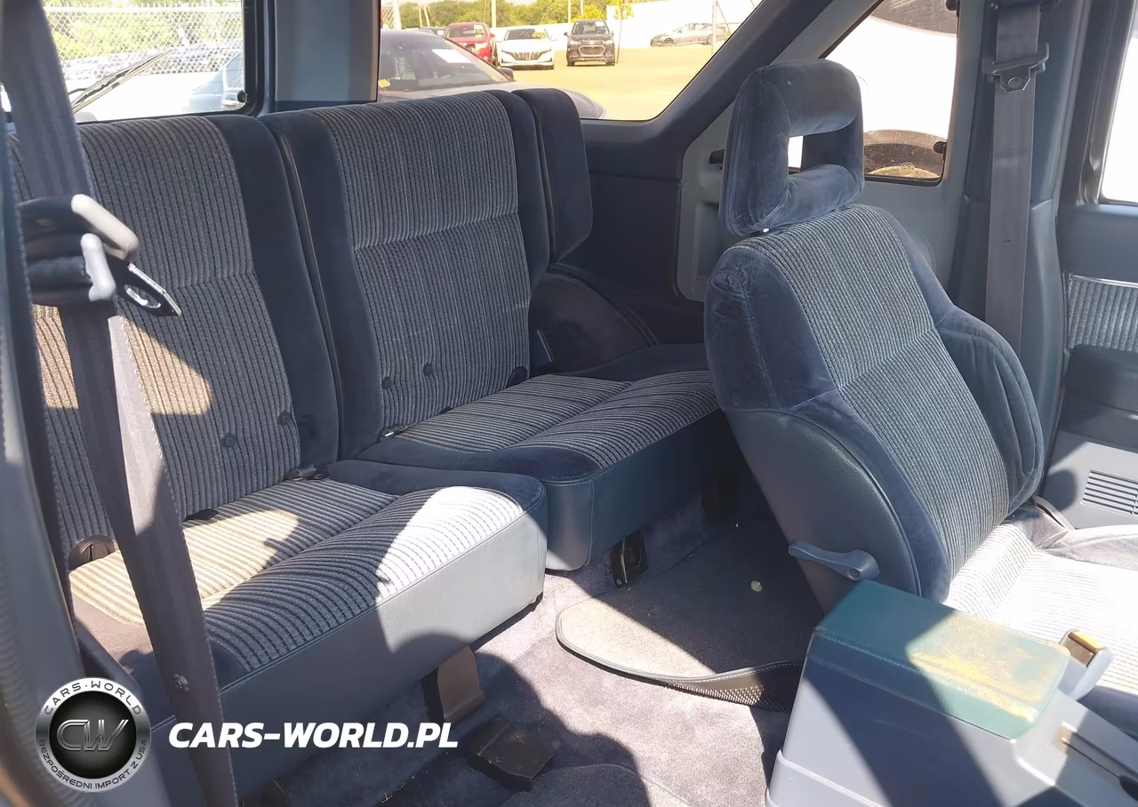 1987 Nissan Pathfinder VIN:JN8HD16Y2HW015221 - 8