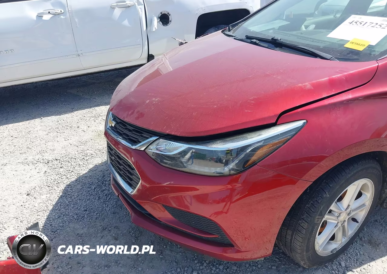 2018 Chevrolet Cruze Lt Auto VIN:1G1BE5SM7J7166332 - 19