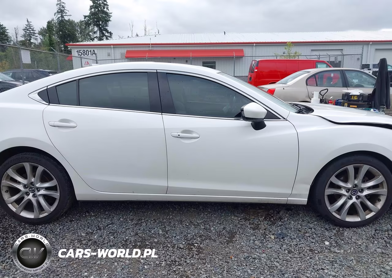 2015 Mazda Mazda6 I Grand Touring VIN:JM1GJ1W63F1165024 - 13