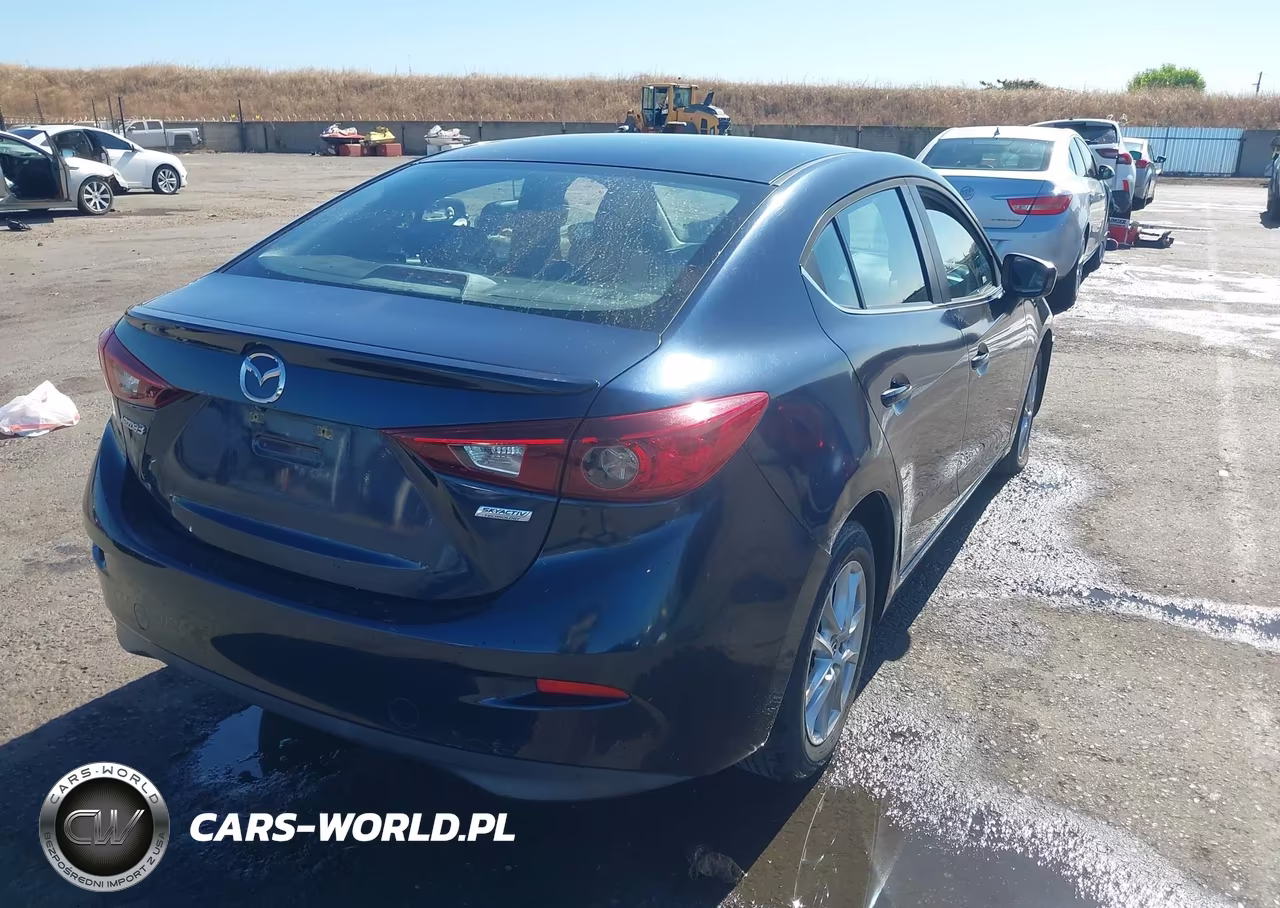 2015 Mazda Mazda3 I Touring VIN:JM1BM1V79F1248792 - 4