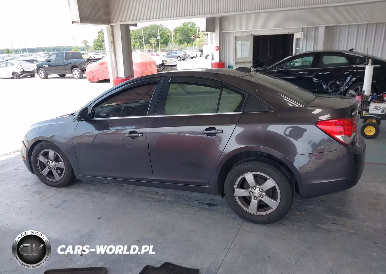 2015 Chevrolet Cruze 1Lt Auto VIN:1G1PC5SB8F7209979 - 14