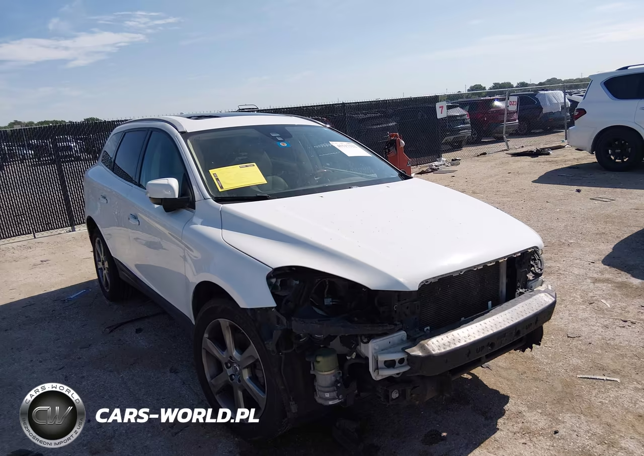2013 Volvo Xc60 3.2 Platinum – zdjęcie 1 z 17